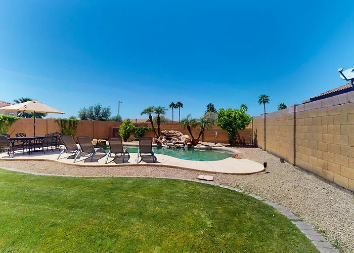 Holiday home A Gem In The Desert Goodyear